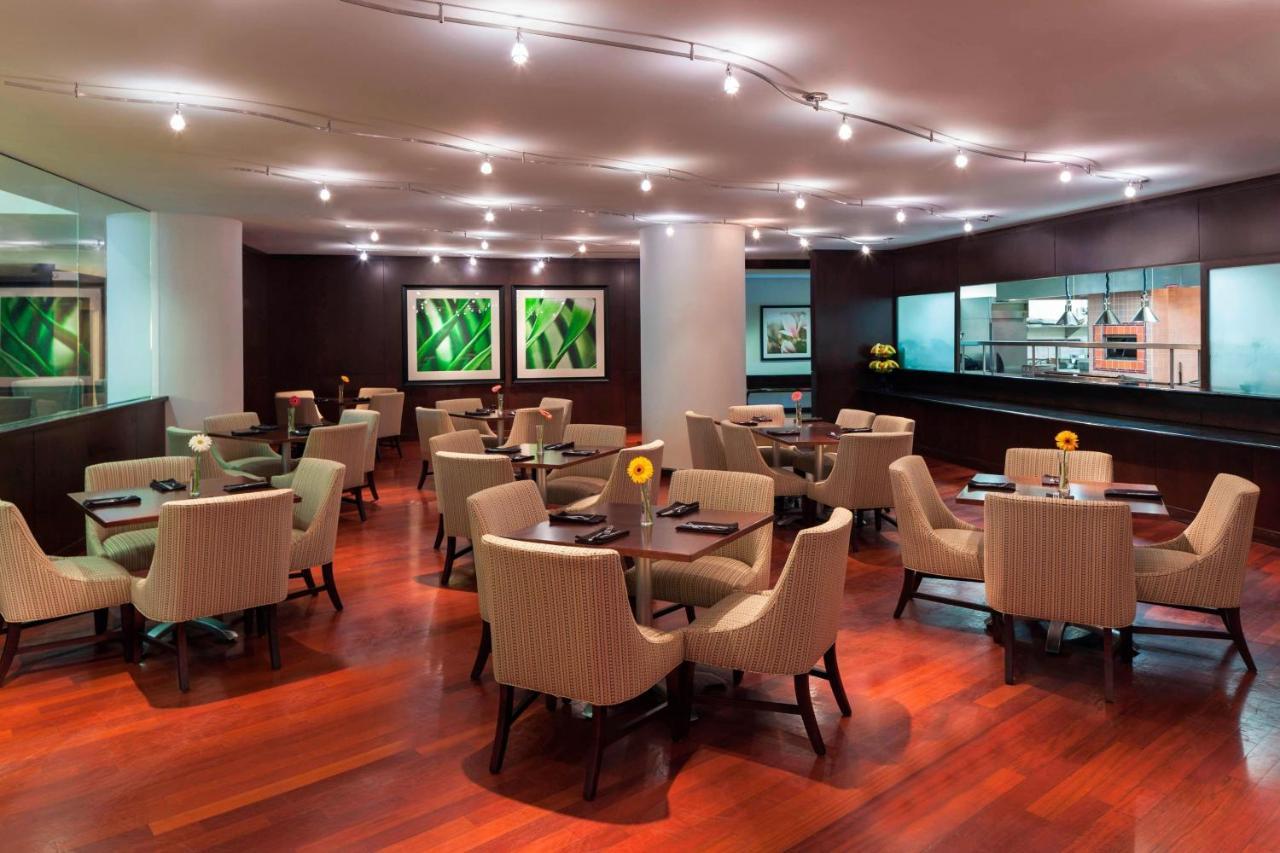 Sheraton Hotel Metairie New Orleans Exterior foto